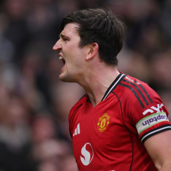 Grci osudili Megvajera – 15 meseci zbog haosa na Mikonosu