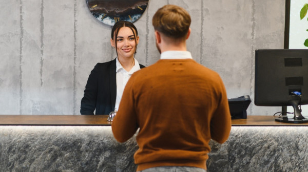 Platio jednu noć, ostao godinama besplatno: Napokon je dolijao FOTO