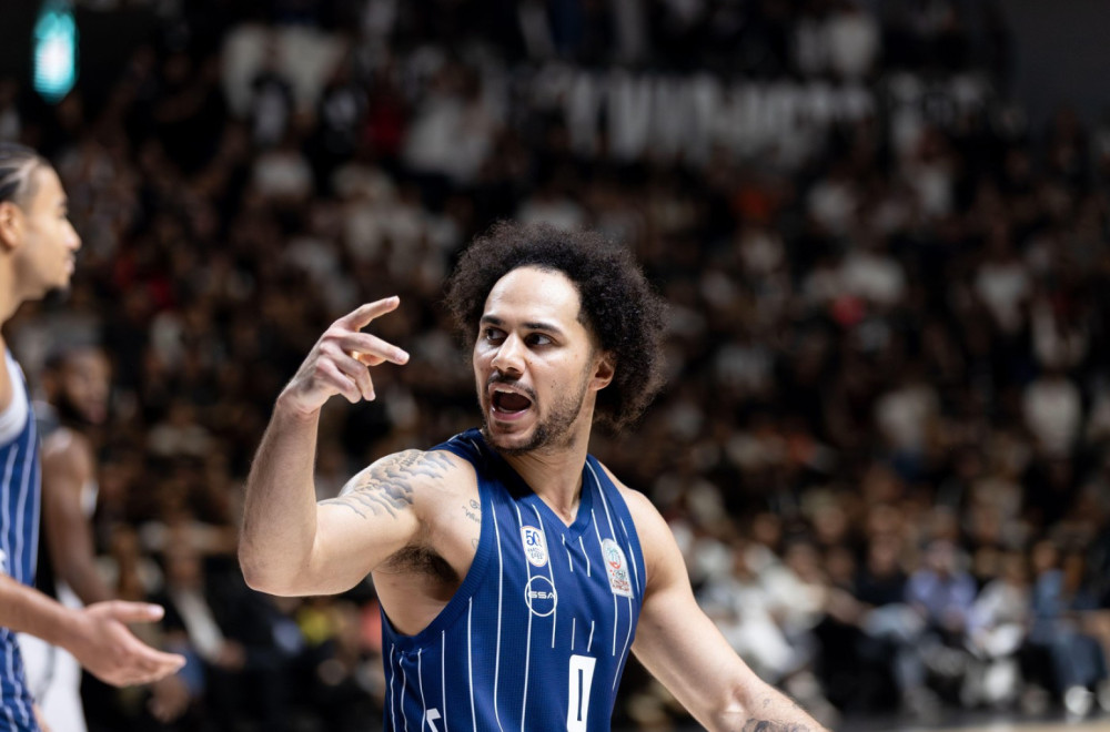 Produžena agonija Šejna Larkina