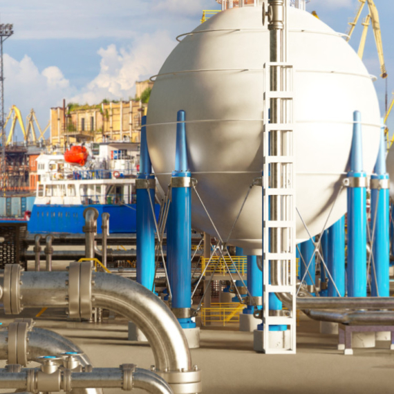 Račun samo raste, a skladišta prazna: Evropa ostaje bez gasa i nema gde da ga kupi