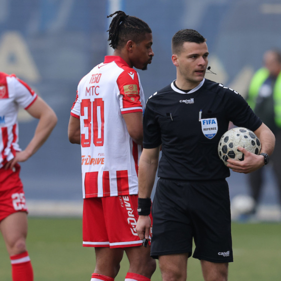 Poluvreme: Zvezda vodi – haos u Novom Pazaru