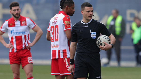 Poluvreme: Zvezda vodi – haos u Novom Pazaru