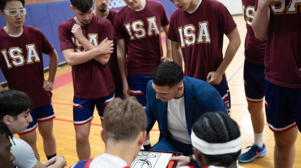 Veliko finale u Kući slavnih: Akademija partner Partizana protiv najbolje srednjoškolske ekipe Amerike