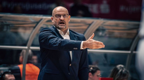 Zvezdan ostaje među "zmajevima"