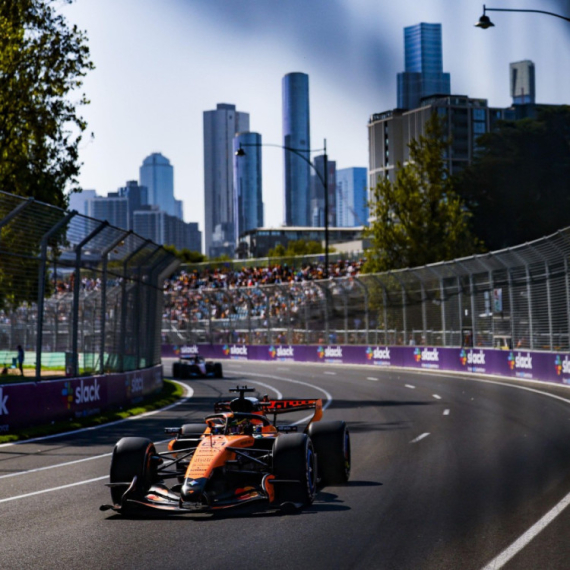 Pjastri najbrži, Norisa mučio menjač, Maks "orao", Aston Martin bez baterija! VIDEO