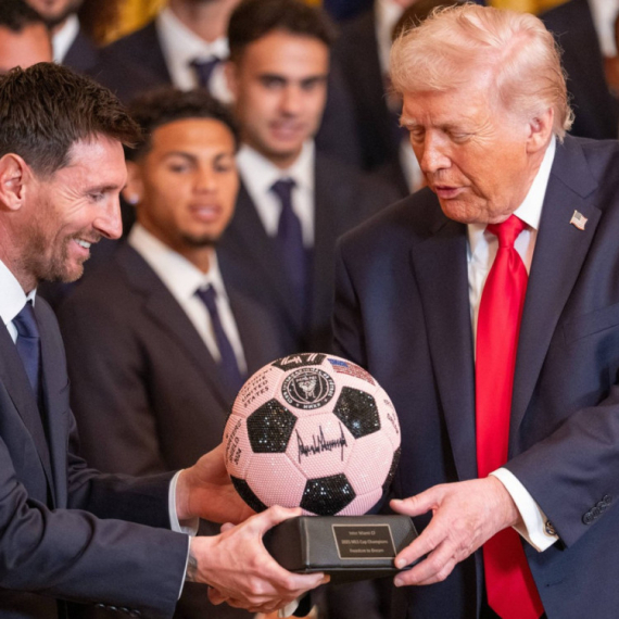 Mesi i ekipa kod Trampa u Beloj kući: "Imate li vi nekog ružnog igrača?" VIDEO