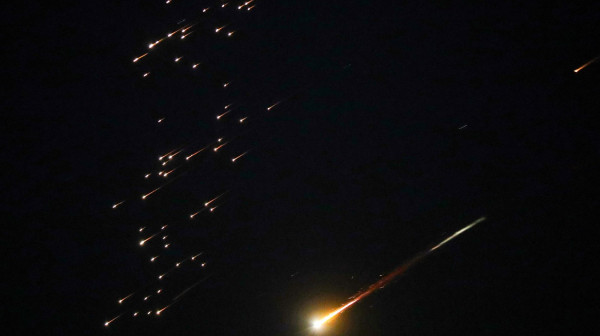 Dronovi na nebu iznad Dubaija; Eksplozije odjekuju u Tel Avivu; Potvrdili su: "Ubijen je" FOTO/VIDEO