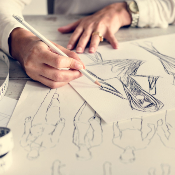 Dobrila iz Sirogojna je "prodala modu" Italijanima, a ručnim radom opčinila i Jovanku Broz FOTO