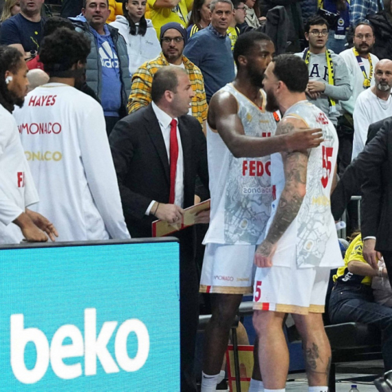 Oglasio se Majk Džejms posle koškanja sa saigračem