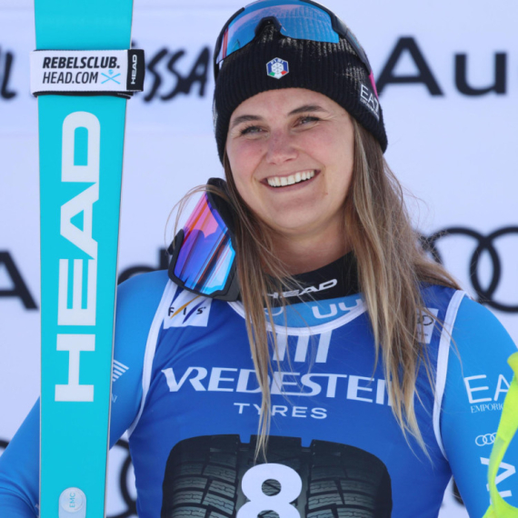 Stotinka razmaka: Italijanka stigla do prvenca