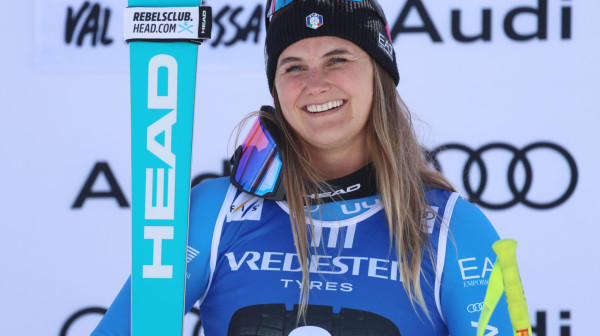 Stotinka razmaka: Italijanka stigla do prvenca