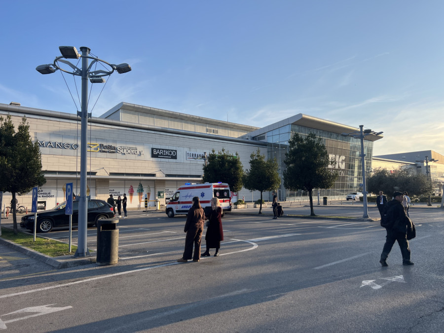 Panika u Podgorici: Dojava o bombama u dva tržna centra