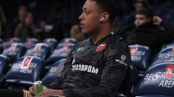 Jago u dresu Mateusa izašao na zagrevanje FOTO