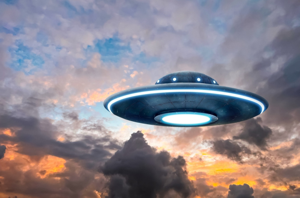 Tramp, Obama, sada i Holivud: "Vanzemaljci su tu, a film o njima oduševiće svet" FOTO