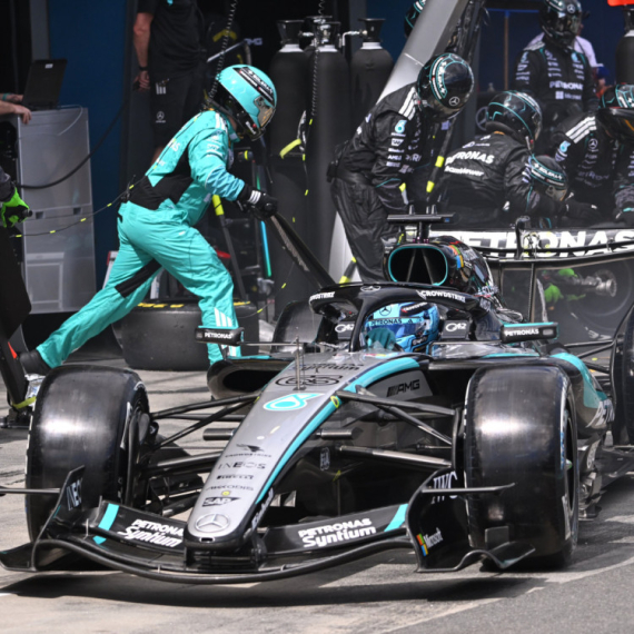 Drama: Mercedes pod istragom FOTO/VIDEO