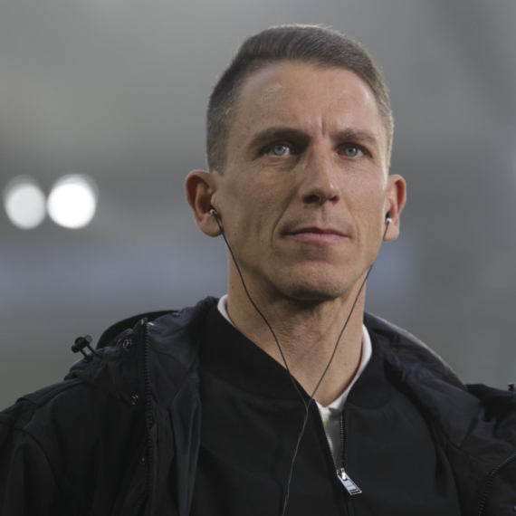 Volfsburg se rastao sa trenerom