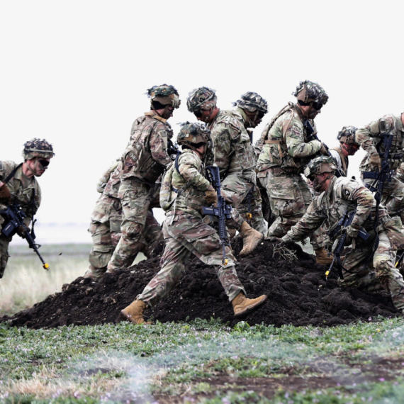 Tramp rasporedio 50.000 vojnika na Bliskom istoku; Stižu i dodatne trupe?