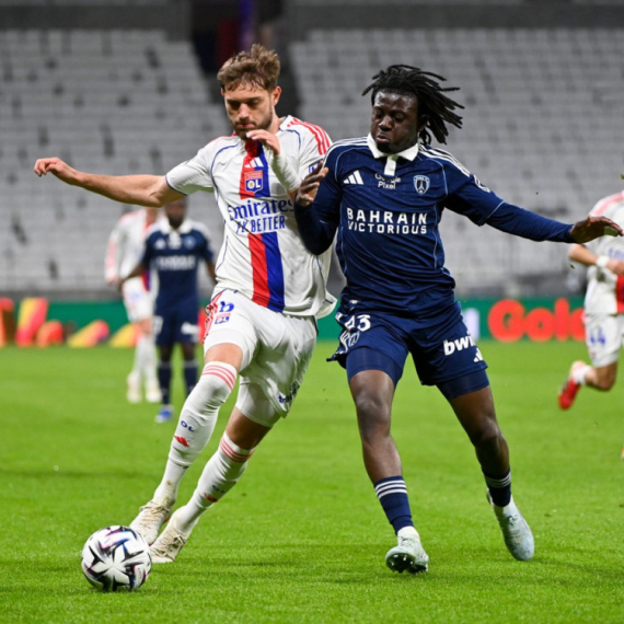 Lion izbegao poraz u dubokoj nadoknadi