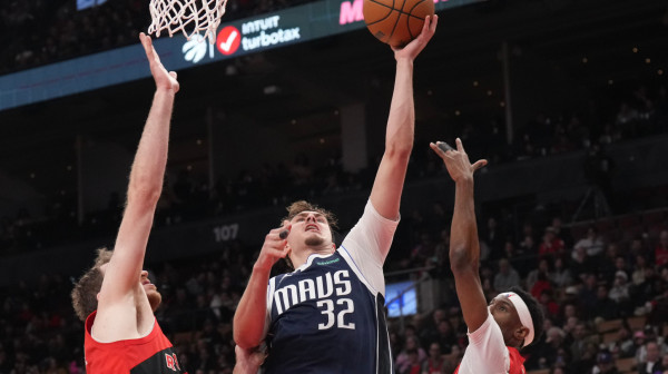 Rajaković i Toronto zaustavili Flega i Dalas – Jović i Vukčević bez minuta VIDEO