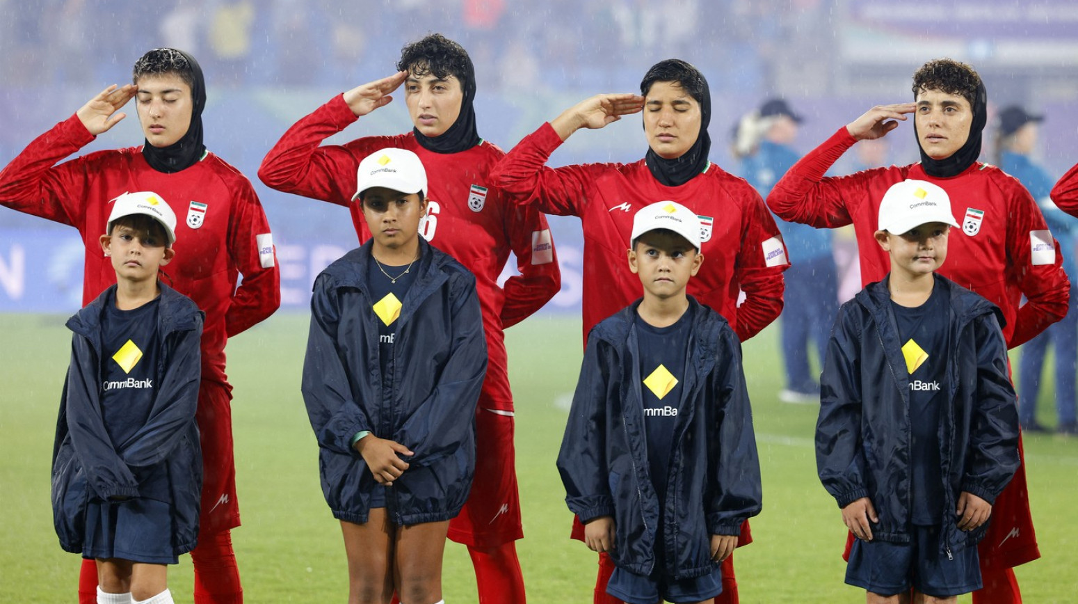 "Pomozite nam" – vapaj fudbalerki Irana; Svet strepi za njihove živote, ali ne može da im pomogne