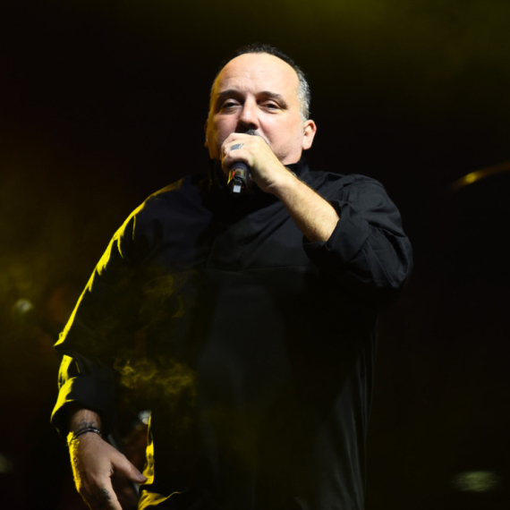 "Zgrnuli ste toliko novca u Srbiji": Fanovi besni na Cetinskog, komentari ne prestaju