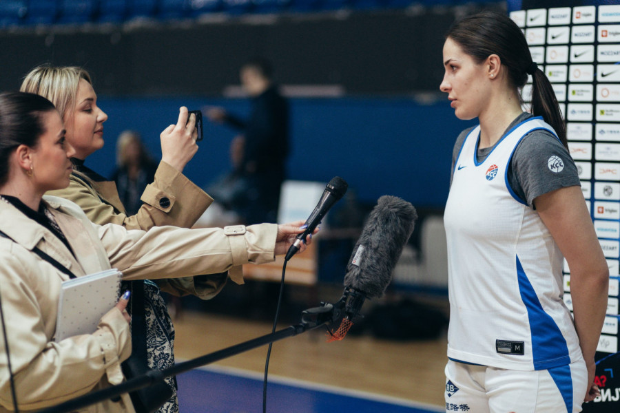 Želimo da budemo perfektne VIDEO