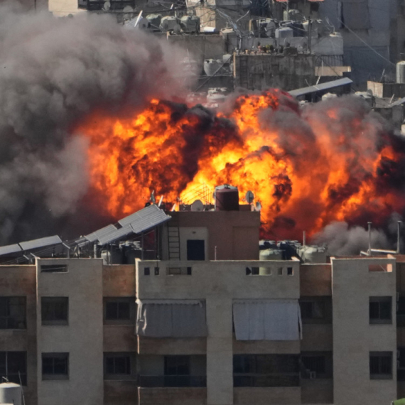 Nemačka upozorava: "Ako Iran ne stane sa napadima, SAD i Izrael će reagovati sami"