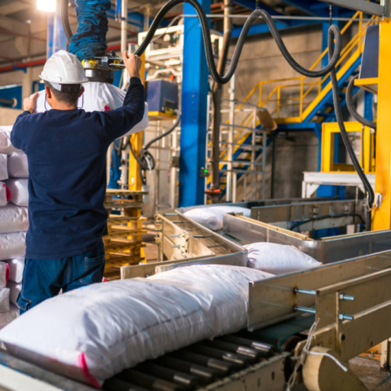 Ugrožena prolećna setva? Zbog nestašice gasa upitna proizvodnja i cena đubriva