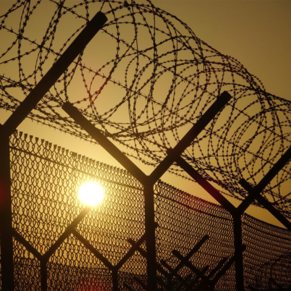 Britanac zakukao iz Dubija: "Mnogo više se plašim zatvora, nego iranskih raketa" VIDEO