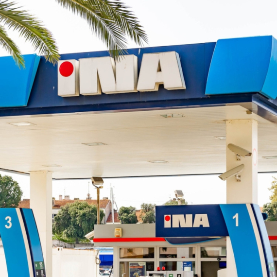 Ograničena kupovina goriva: Komšije za dizel putuju i po 100 kilometara