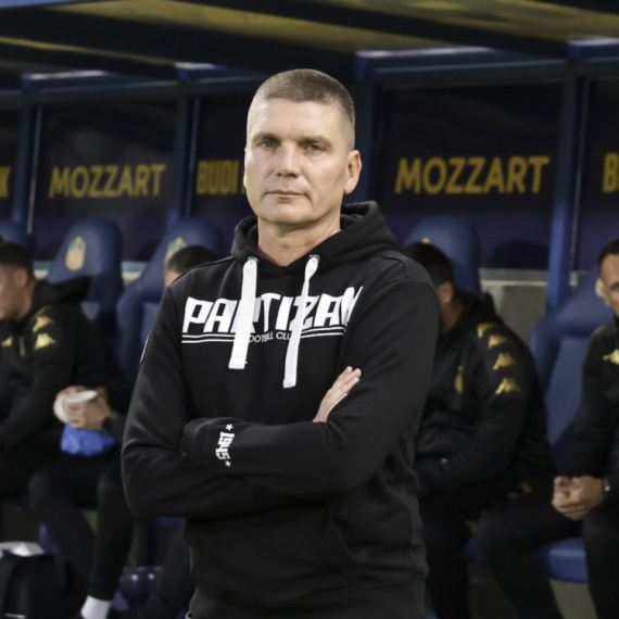 "Blagojević će voditi Partizan i naredne sezone"