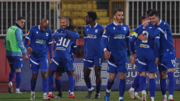 Lalatović i dalje maksimalan sa Novim Pazarom u Superligi VIDEO