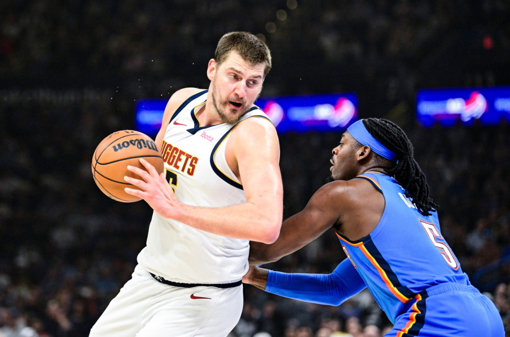 Dort ponovo udario Jokića – Srbin završio na parketu i optužen za floping? VIDEO