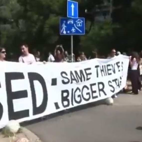 Propast blokadera – sve je isto, samo njih nema VIDEO