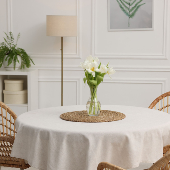 Mnogi to rade, ali ovo nikad ne sme da vam bude na trpezarijskom stolu