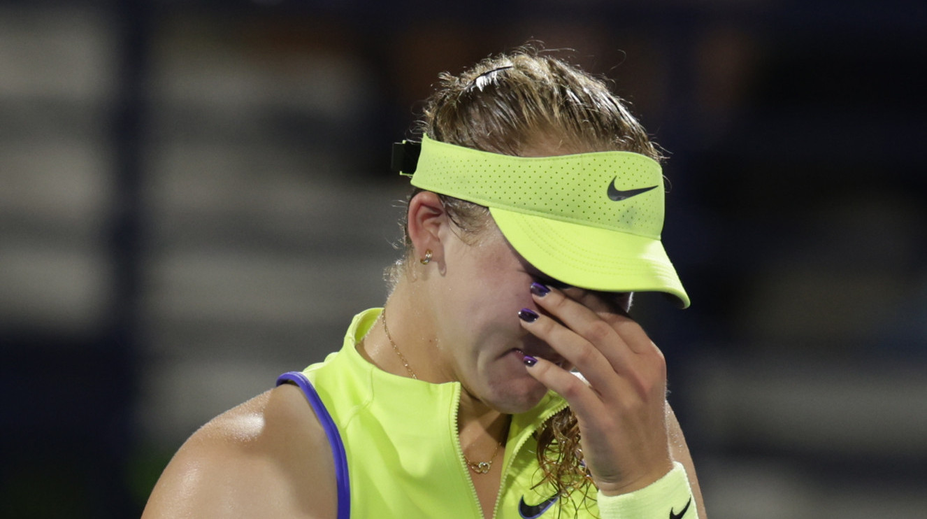 Incident u Indijan Velsu – Andrejeva vređala publiku na sav glas: "Je*ite se svi" VIDEO