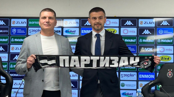 Blagojević pred medijima