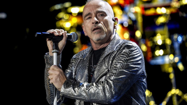 Pogledajte kako Eros Ramazzotti zvuči uživo: Spektakl koji oduševljava Evropu stiže u Beogradsku arenu