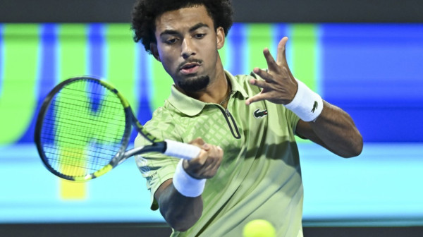 Fils eliminisao Ože-Alijasima