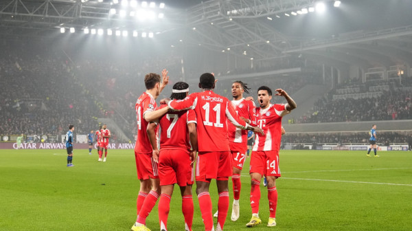 Bajern ponizio Atalantu!