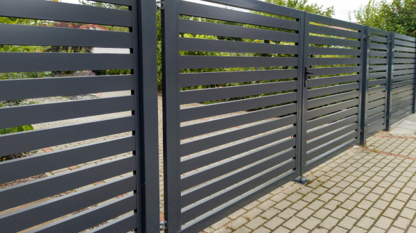 Kakvu ogradu odabrati za vikendicu