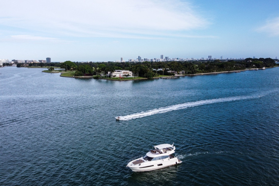 Bunker u kojem se skrivaju najveći milijarderi na svetu: Ostrvo poznato po neverovatnoj sigurnosti FOTO