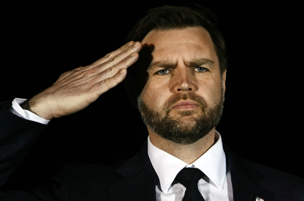 Vens promenio ploču: Tramp je pametan predsednik, verujem da će završiti posao u Iranu