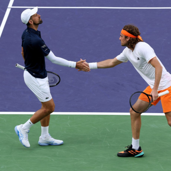 Cicipas uporedio Đokovića sa Ajnštajnom VIDEO