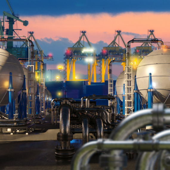 Stručnjaci upozoravaju: "Puštanje nafte iz rezervi samo kratkoročno rešenje"