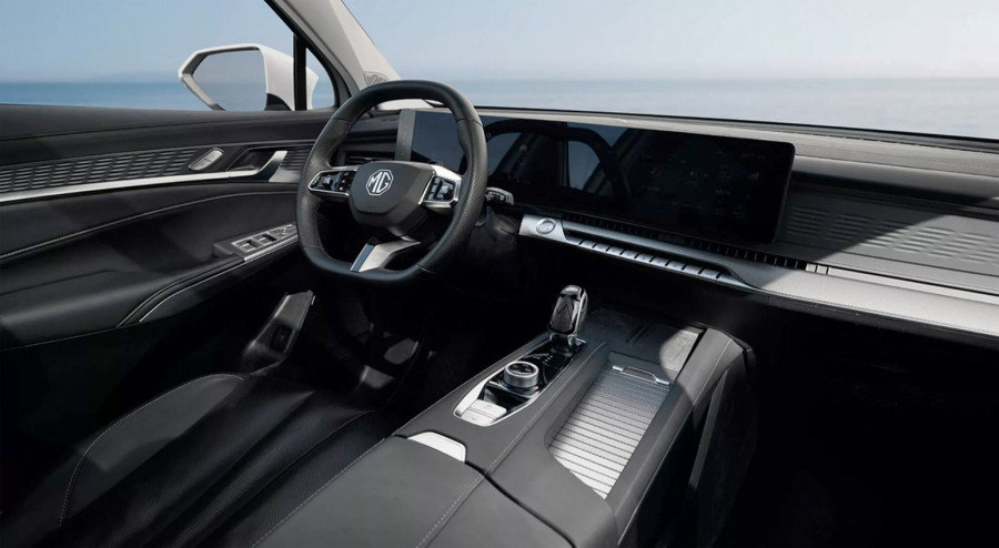 MG predstavio veliki SUV sa sedam sedišta po ceni kojom pobeđuje rivale FOTO/VIDEO