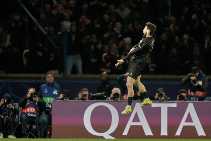 Spektakl Parižana i potpuni raspad Čelsija!