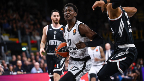 MVP Bonga skroman: "Saigrači mi veruju"; Karlik "zapretio" velikanima