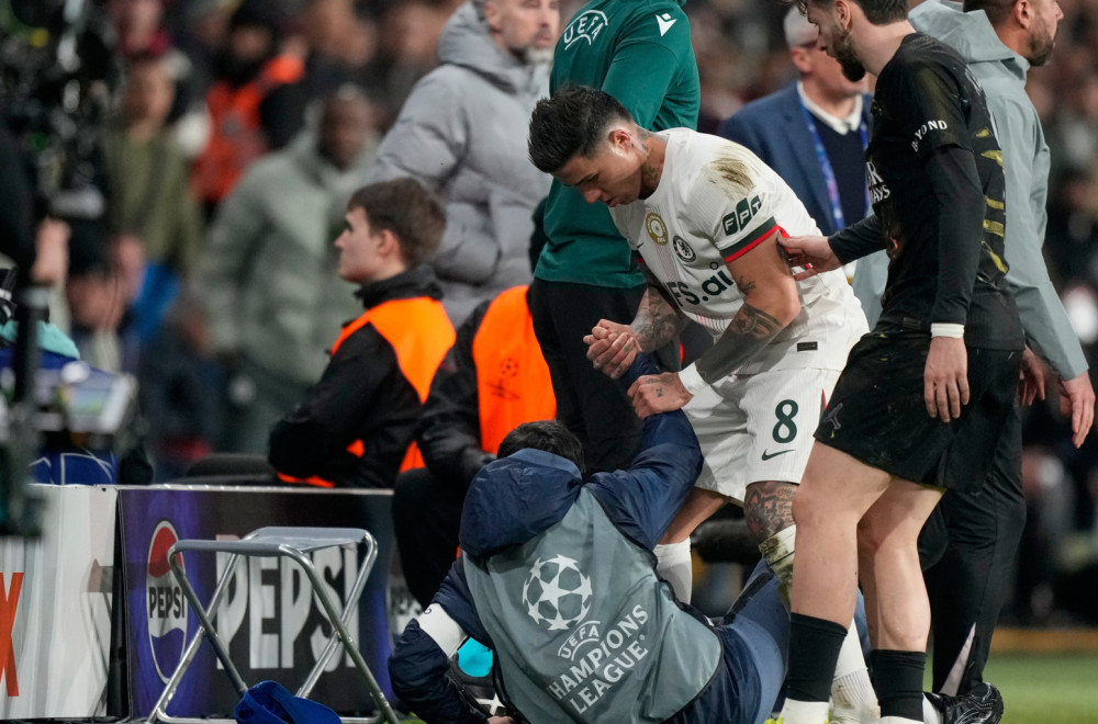 Neto se 35 puta izvinio skupljaču lopti