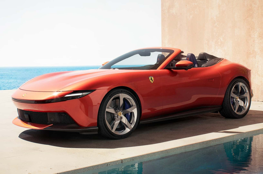 Novi kabriolet iz Maranela: Stigao je Ferrari Amalfi Spider FOTO